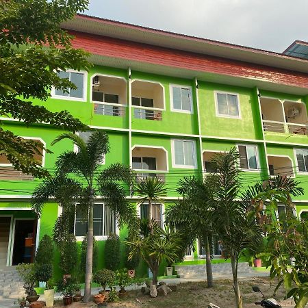 Budchui Guesthouse Тау Экстерьер фото
